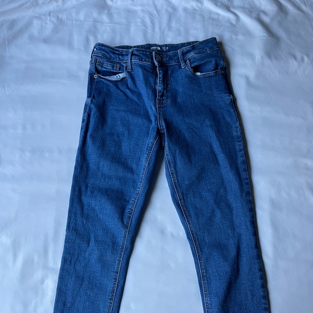 Old Navy Rockstar Ankle Skinny Jean